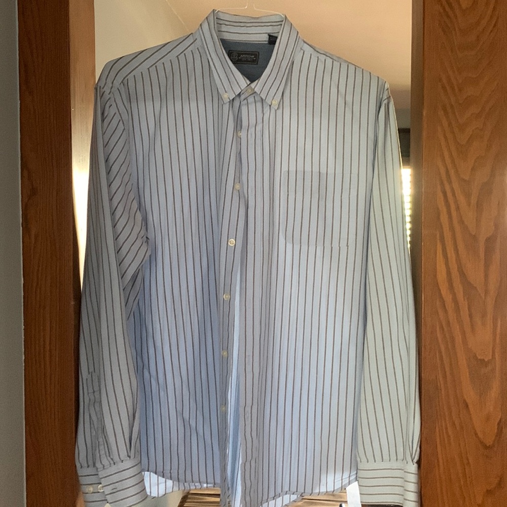 Arrow Buttondown Mens dress shirt size L blue